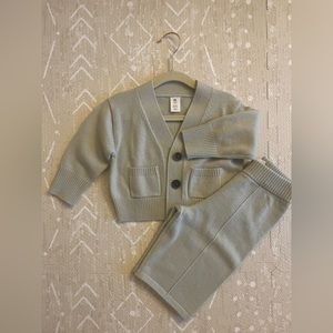 Banana Republic baby Cashmere set